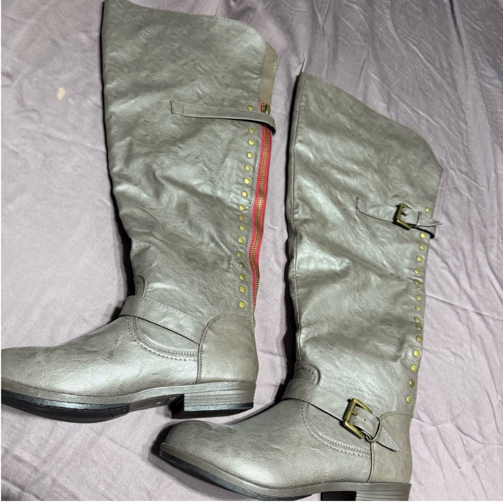 Stylish Gray Knee-High Boots